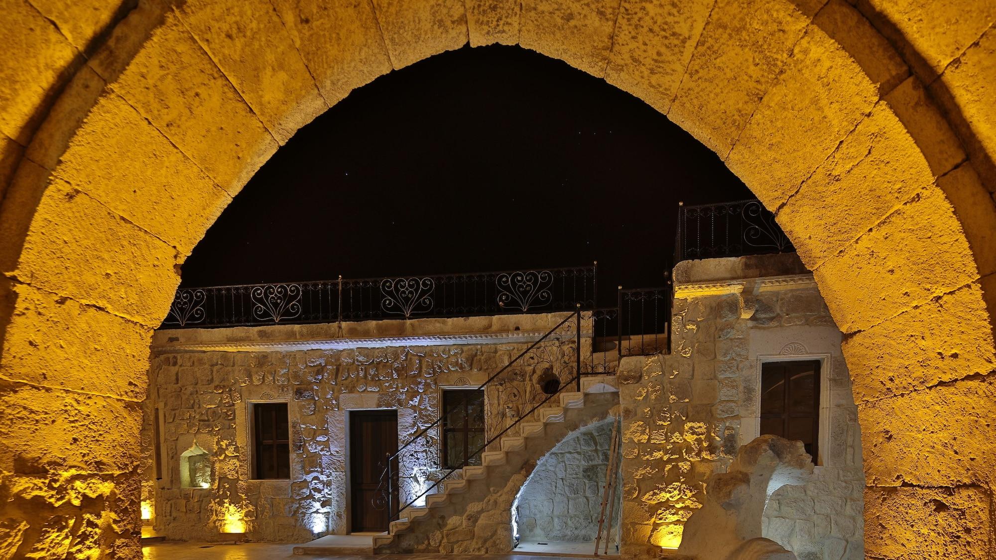 Golden Cave Suites Ürgüp Exterior foto
